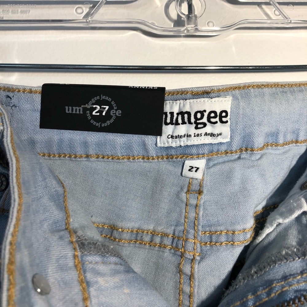 (SIZE 27) UMGEE EMBROIDERED BLUE FLORAL SKINNYS - Picture 4 of 6